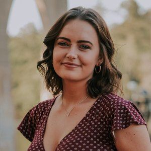 Meet your Posher, Emmy